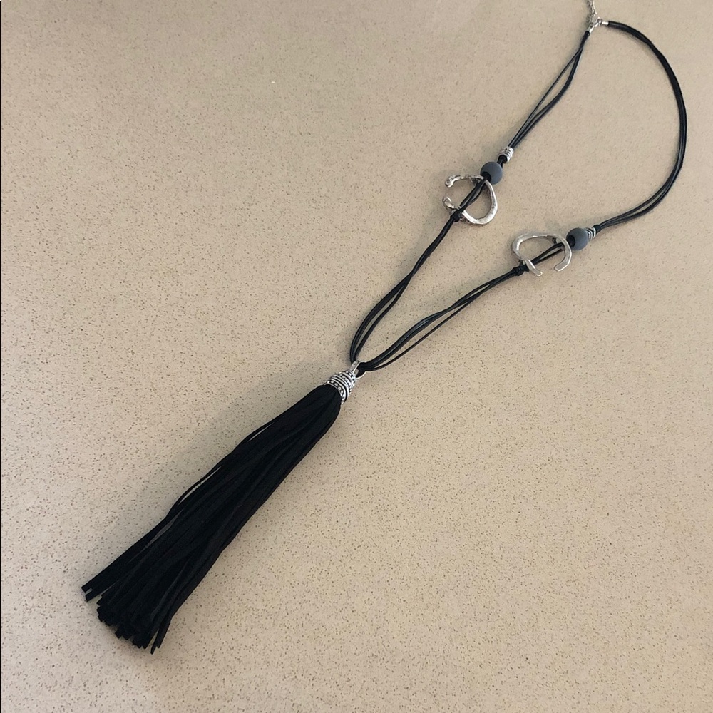 Chic Black Tassel Necklace with Silver Accents